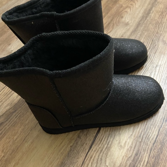 Boot s - Picture 5 of 5